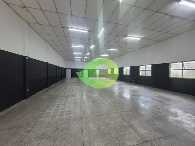 Loja com 365m², para alugar, no bairro Jardim Bertanha em Sorocaba