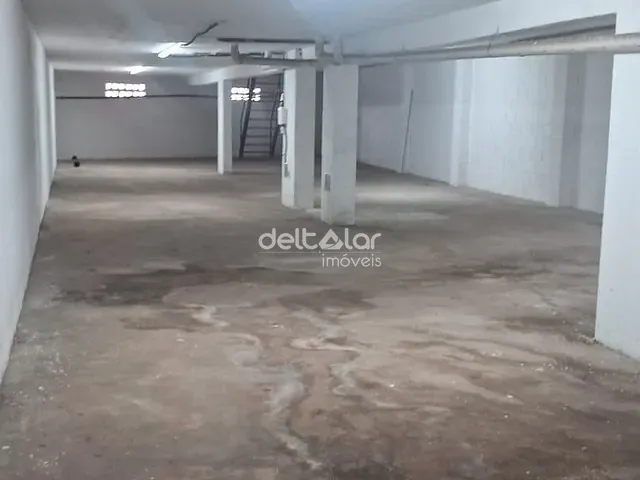 Loja com 200m², para alugar, no bairro São João Batista (Venda Nova) em Belo Horizonte