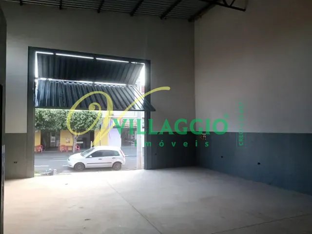 Loja com 242m², à venda, no bairro Parque Industrial em São José do Rio Preto