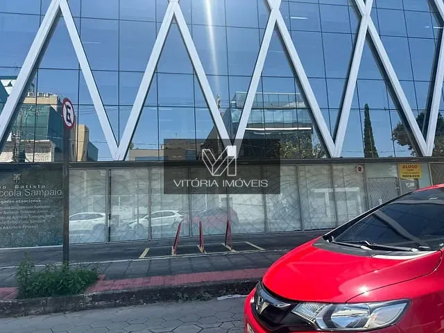 Loja para alugar, no bairro Enseada do Suá em Vitória