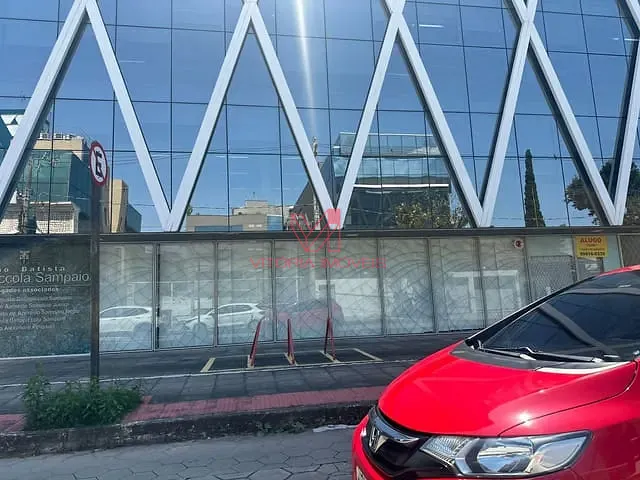 Loja para alugar, no bairro Enseada do Suá em Vitória
