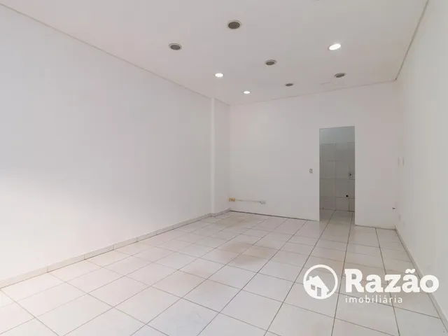 Loja para alugar, no bairro Centro em Curitiba