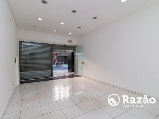 Loja para alugar, no bairro Centro em Curitiba