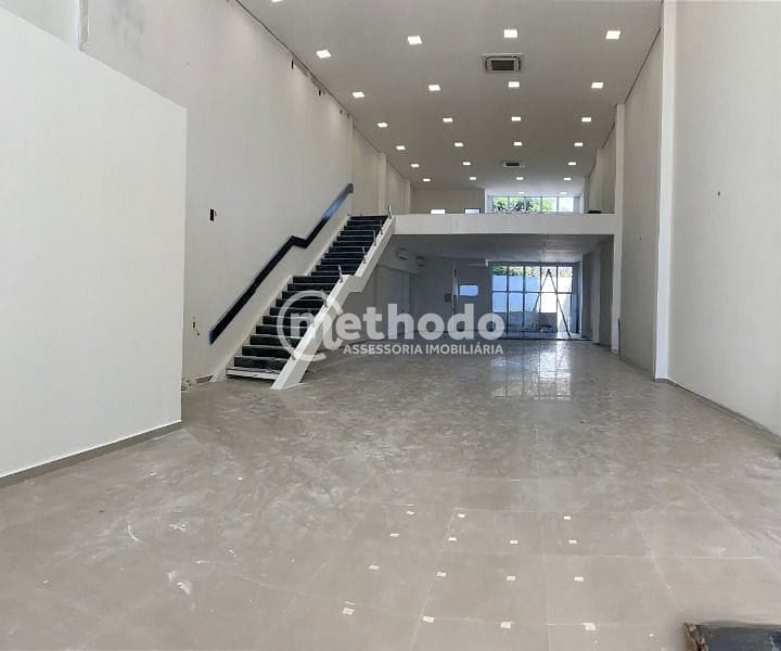 Loja-Salão, 706 m² - Foto 1
