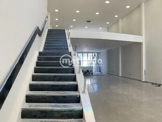 Loja com 706m², à venda ou para alugar, no bairro Jardim Guanabara em Campinas