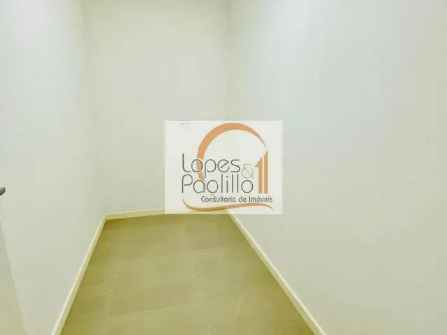 Loja com 296m², para alugar, no bairro Centro em Atibaia