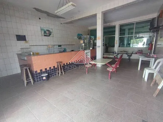 Loja com 250m², à venda, no bairro Jardim Sílvia Maria em Mauá