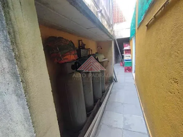 Loja com 250m², à venda, no bairro Jardim Sílvia Maria em Mauá