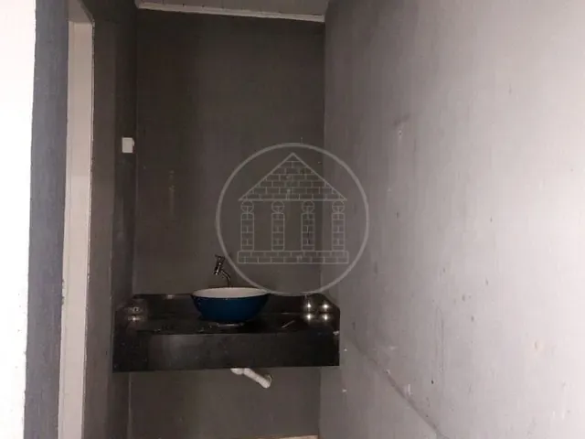 Loja com 180m², para alugar, no bairro Jardim Ipanema (Zona Sul) em São Paulo