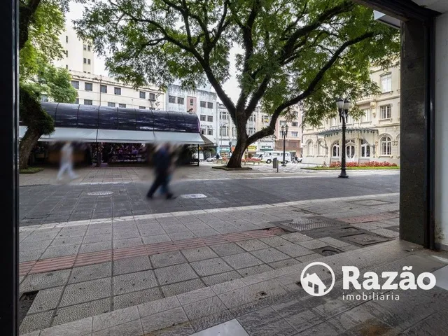 Loja para alugar, no bairro Centro em Curitiba