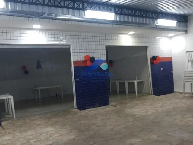 Loja com 10m², para alugar, no bairro Parque dos Ipês em São José Dos Campos