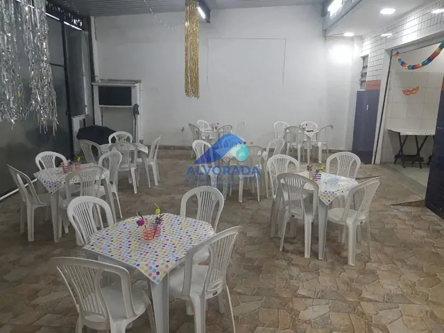 Loja com 10m², para alugar, no bairro Parque dos Ipês em São José Dos Campos