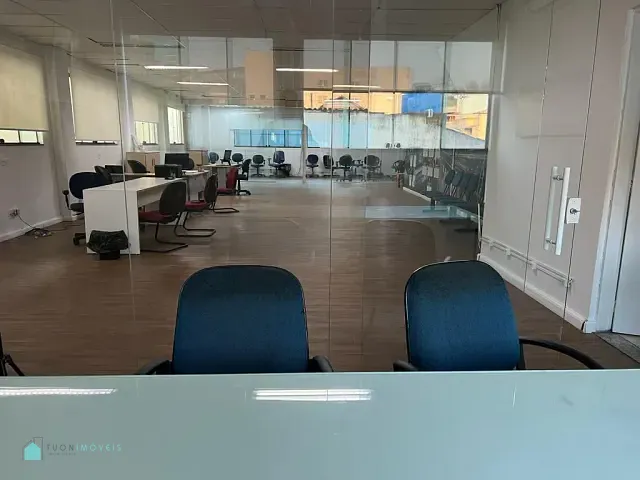 Loja com 220m², para alugar, no bairro Itaberaba em São Paulo