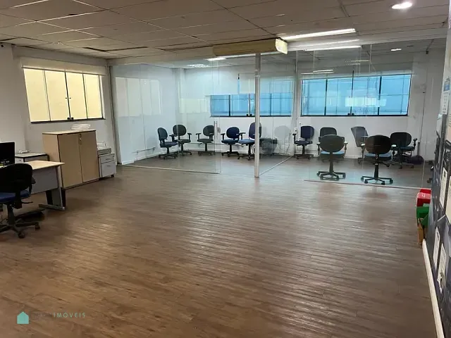 Loja com 220m², para alugar, no bairro Itaberaba em São Paulo