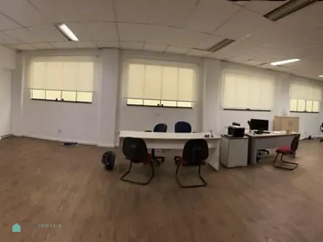 Loja com 220m², para alugar, no bairro Itaberaba em São Paulo