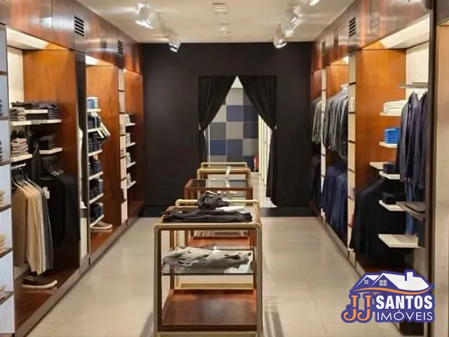 Loja com 300m², à venda, no bairro Brás em São Paulo