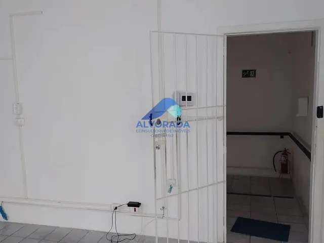 Loja com 10m², para alugar, no bairro Jardim São Dimas em São José Dos Campos
