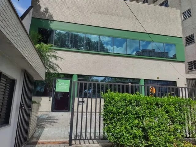 Loja com 200m², para alugar, no bairro Vila Monumento em São Paulo