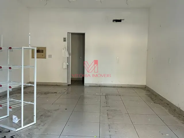 Loja para alugar, no bairro Enseada do Suá em Vitória