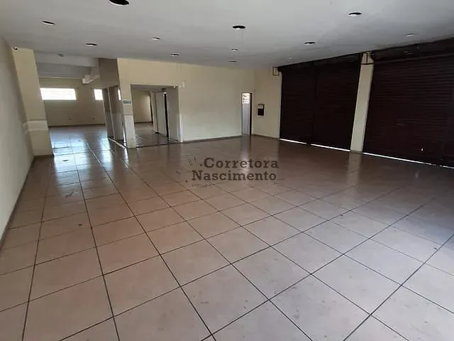 Loja com 443m², para alugar, no bairro Parque Itamarati em Jacareí