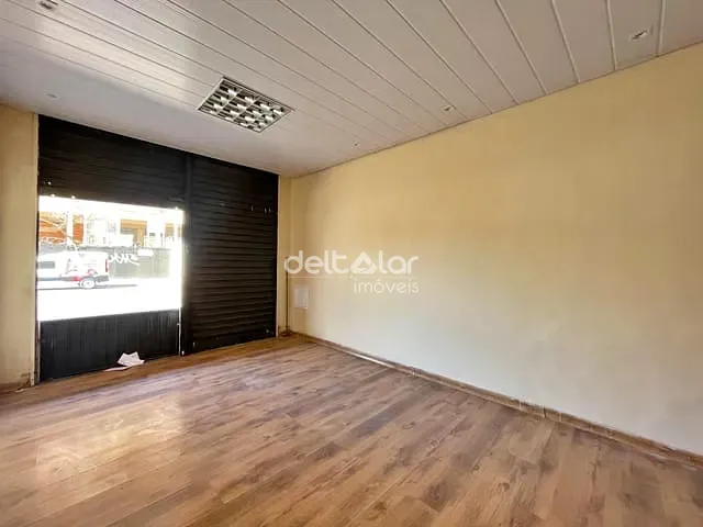 Loja com 25m², para alugar, no bairro Planalto em Belo Horizonte