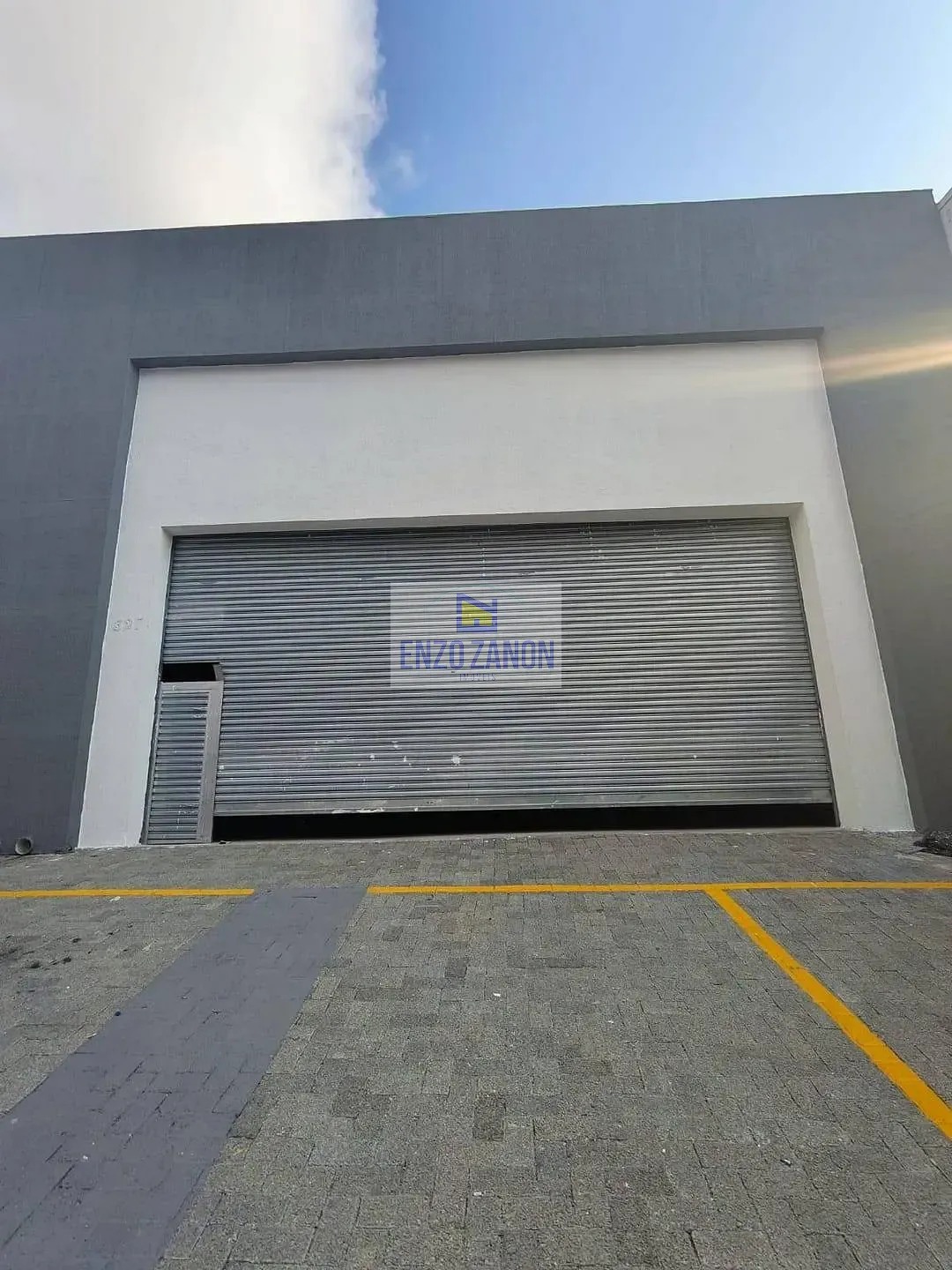 Loja-Salão, 258 m² - Foto 1