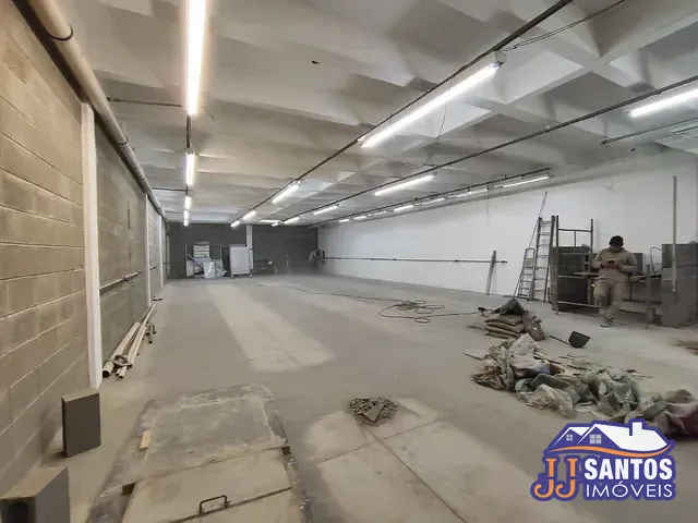 Loja com 300m², para alugar, no bairro Brás em São Paulo