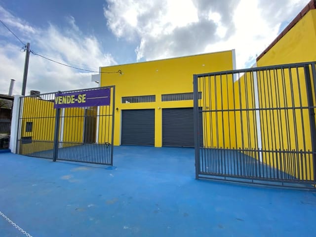 Loja com 313m², à venda, no bairro Bairro Jardim Nossa Senhora das Graças em Cotia