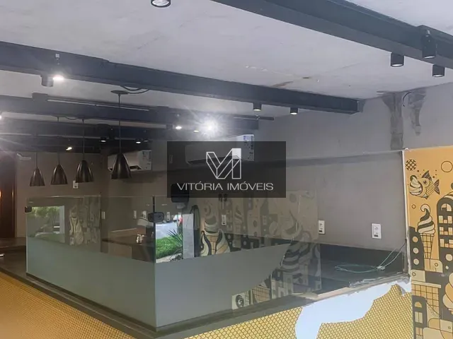 Loja para alugar, no bairro Enseada do Suá em Vitória