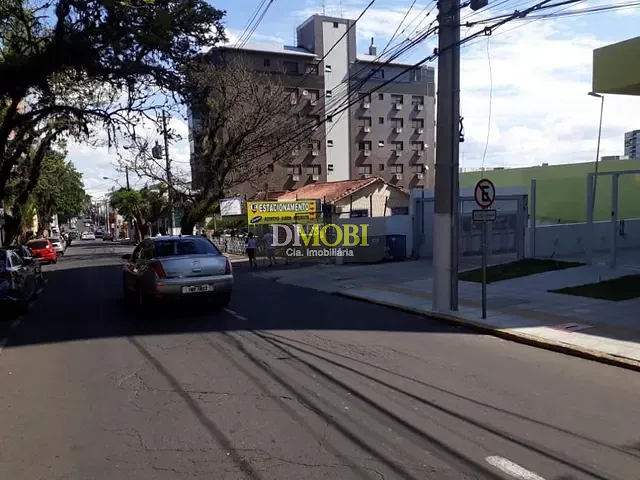Loja com 370m², para alugar, no bairro Centro em Gravataí
