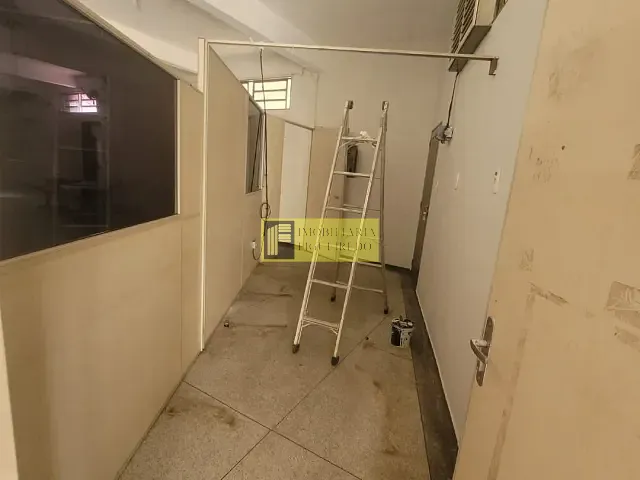 Loja com 240m², para alugar, no bairro Vila Ipiranga em São José do Rio Preto