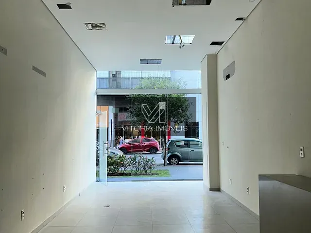 Loja para alugar, no bairro Jardim Camburi em Vitória