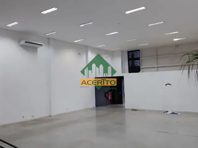 Loja com 868m², para alugar, no bairro Jardim Nova Yorque em Araçatuba