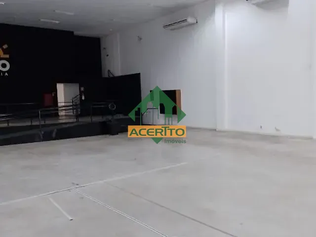 Loja com 868m², para alugar, no bairro Jardim Nova Yorque em Araçatuba