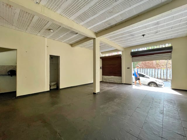 Foto do Loja - Loja para locação com 100 metros, Jaqueline, Belo Horizonte, MG | Deltalar Imóveis