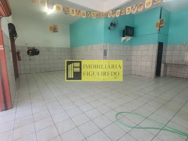 Loja com 100m², para alugar, no bairro Vila Moreira em São José do Rio Preto