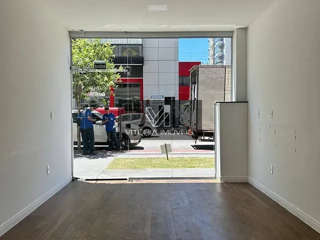 Loja para alugar, no bairro Jardim Camburi em Vitória