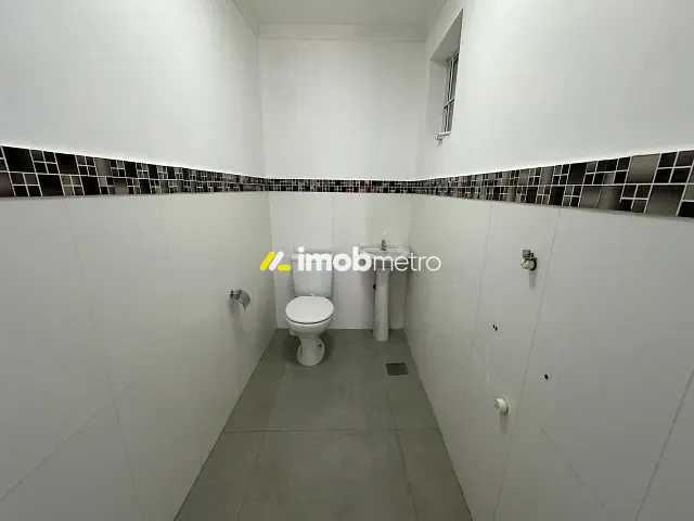 Loja com 20m², para alugar, no bairro Parque São Quirino em Campinas