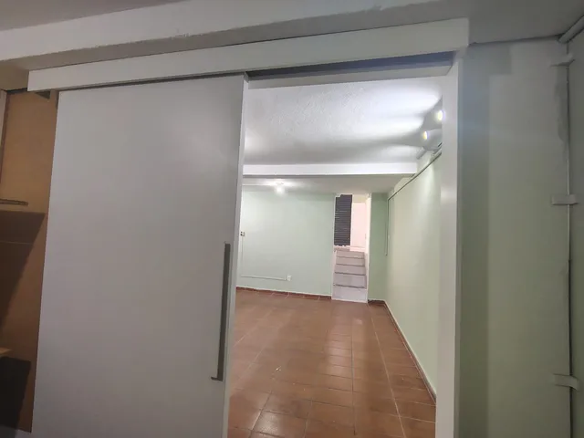 Loja para alugar, no bairro Cambuci em São Paulo