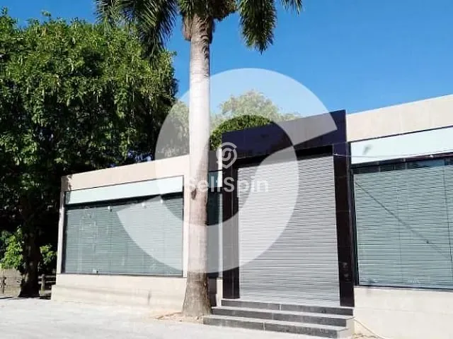 Loja com 1400m², para alugar, no bairro Piratininga em Niterói