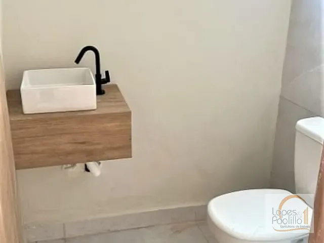 Loja com 89m², à venda, no bairro Vila Carvalho em Atibaia