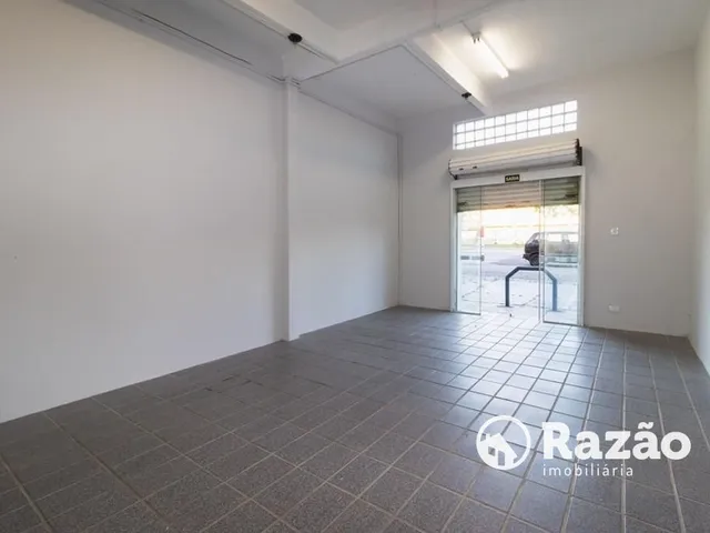 Loja para alugar, no bairro Boqueirão em Curitiba