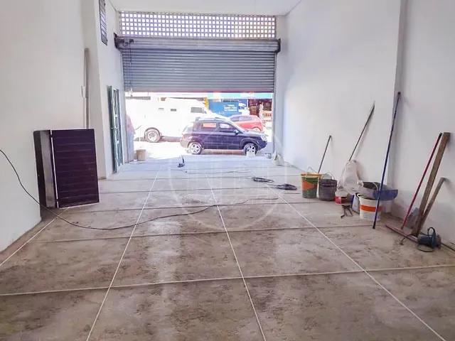 Loja com 280m², para alugar, no bairro Jardim Santa Fé (Zona Sul) em São Paulo