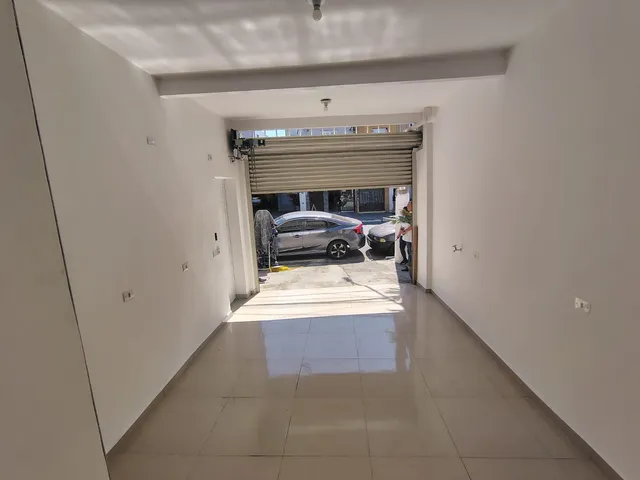 Loja para alugar, no bairro Vila Deodoro em São Paulo