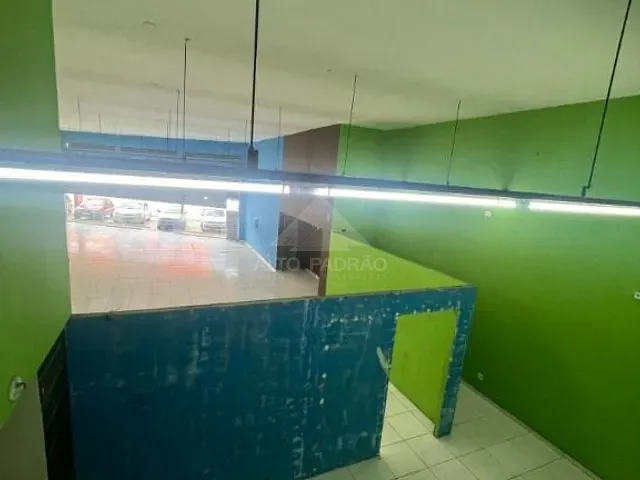 Loja com 800m², à venda, no bairro Vila América em Mauá