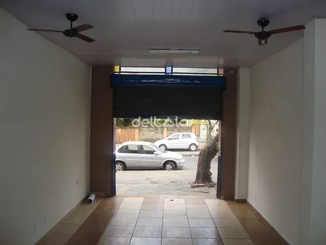 Loja com 40m², para alugar, no bairro Planalto em Belo Horizonte