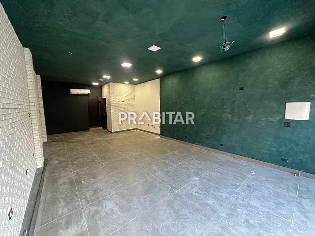 Loja com 620m², à venda ou para alugar, no bairro Alto da Lapa em São Paulo