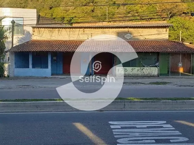 Loja para alugar, no bairro Itaipu em Niterói