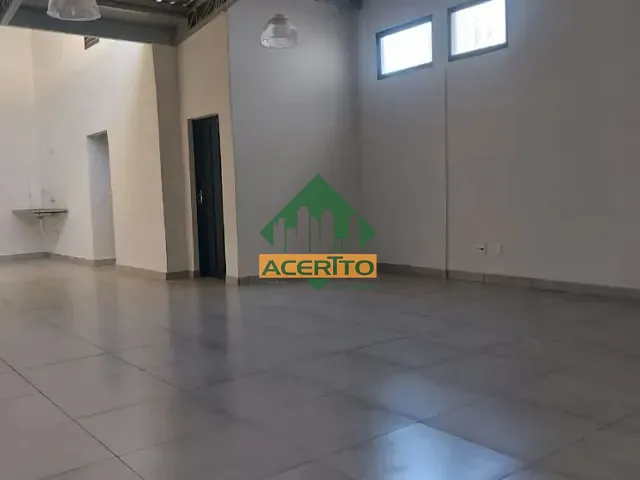 Loja com 447m², à venda ou para alugar, no bairro Planalto em Araçatuba