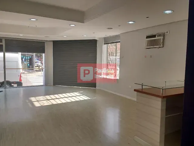 Loja com 65m², para alugar, no bairro Campo Belo em São Paulo